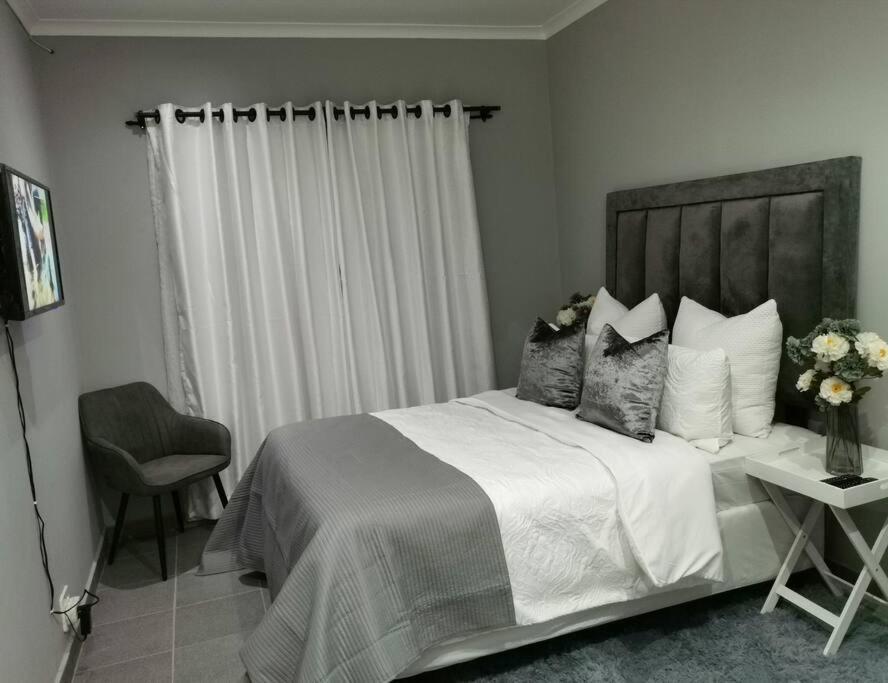 The Calm Corner Pinetown Exterior foto